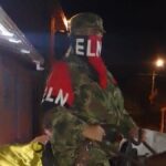 Antioquia: Piden investigar a funcionaria que se disfrazó de guerrillera