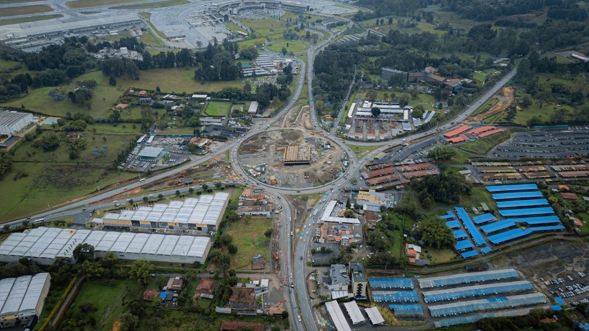 Un 50% avanzan obras del intercambio vial del aeropuerto de Rionegro Un 50% avanzan obras del intercambio vial del aeropuerto de Rionegro