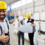 Trabajadores podrán faltar al trabajo el martes: dormirán más tiempo