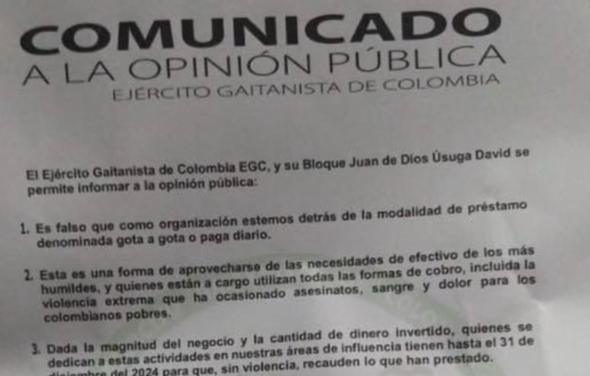 Distribuyen volantes donde las AGC prohíben los «gota a gota» en el Urabá Distribuyen volantes donde las AGC prohíben los «gota a gota» en el Urabá