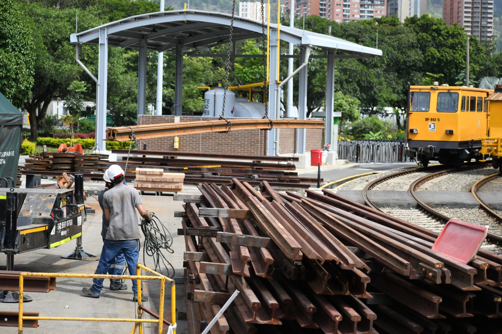 Noticias Medellín: Llegaron 290 rieles nuevos para el Metro Noticias Medellín: Llegaron 290 rieles nuevos para el Metro