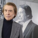 Así es la exclusiva urbanización donde Raphael vive en uno de los municipios más ricos de Madrid