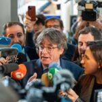 Discrepancias en el PSOE por la conveniencia de que Sánchez se haga una foto con Puigdemont Discrepancias en el PSOE por la conveniencia de que Sánchez se haga una foto con Puigdemont