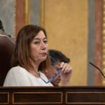 El PSOE maniobra para vetar la petición de Junts de que Sánchez se someta a una cuestión de confianza en el Congreso El PSOE maniobra para vetar la petición de Junts de que Sánchez se someta a una cuestión de confianza en el Congreso