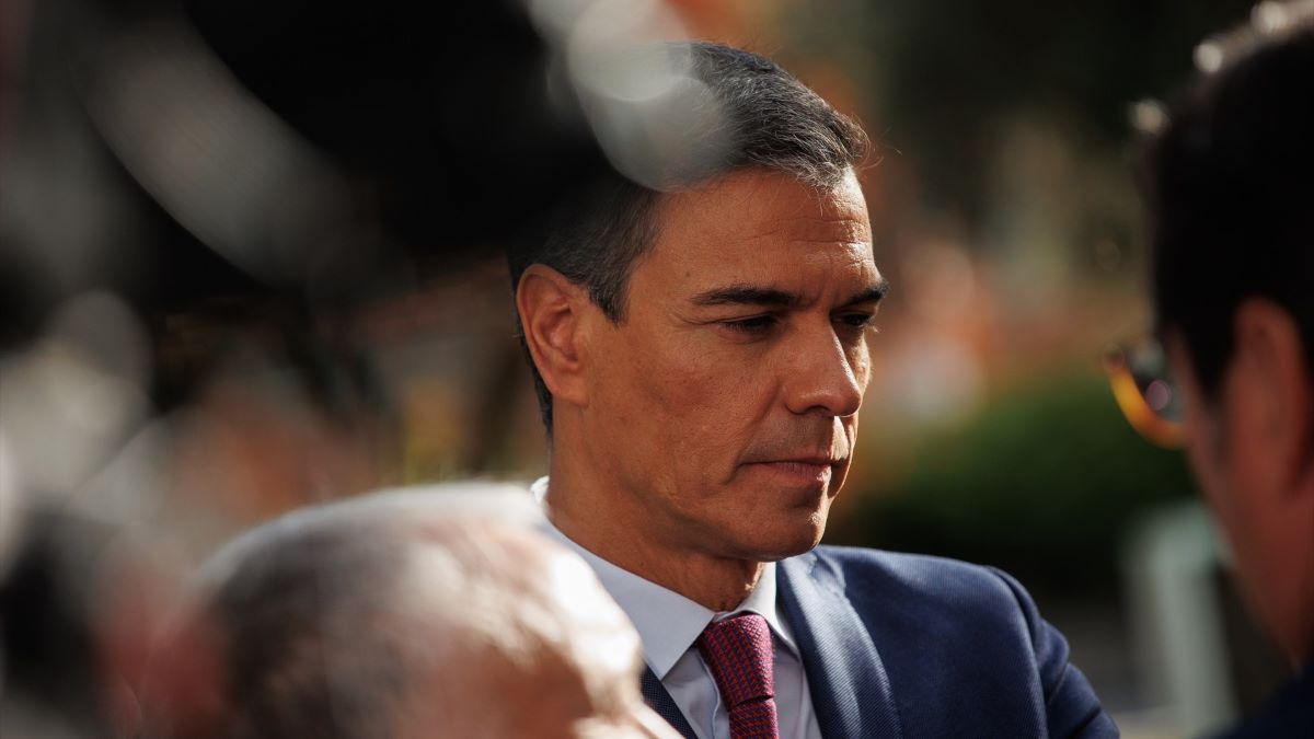 Sánchez ruega a sus socios que busquen apoyos al ‘decretazo’ de las energéticas: «Nosotros ya hemos cumplido» Sánchez ruega a sus socios que busquen apoyos al ‘decretazo’ de las energéticas: «Nosotros ya hemos cumplido»