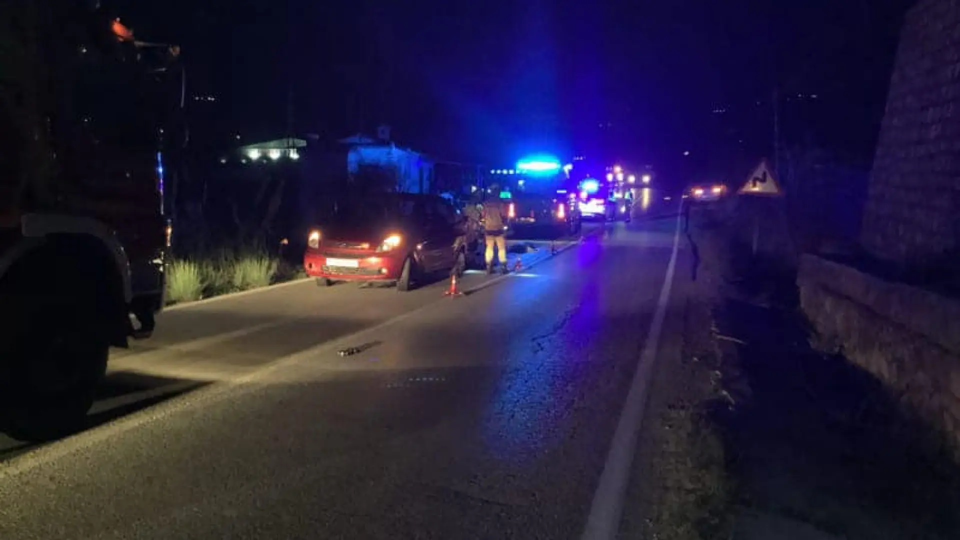 El hombre y la mujer atropellados en Molvízar estaban tumbados en la calzada semidesnudos El hombre y la mujer atropellados en Molvízar estaban tumbados en la calzada semidesnudos