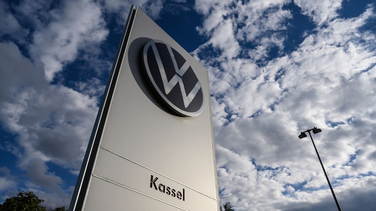 La avería integral de Francia y Alemania: por qué han gripado los dos motores económicos de Europa La avería integral de Francia y Alemania: por qué han gripado los dos motores económicos de Europa