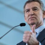 Una iniciativa del PP pone en peligro el impuesto a energéticas que el Gobierno ha prometido a sus socios de izquierdas Una iniciativa del PP pone en peligro el impuesto a energéticas que el Gobierno ha prometido a sus socios de izquierdas