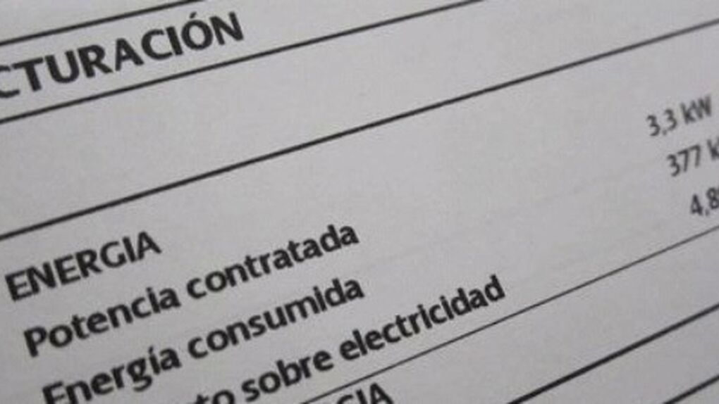Cambios en el precio de la luz en 2025: nuevo sistema de medición y subida del IVA