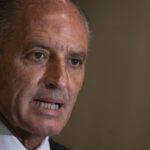 Camps, el delicado jarrón chino de Feijóo Camps, el delicado jarrón chino de Feijóo