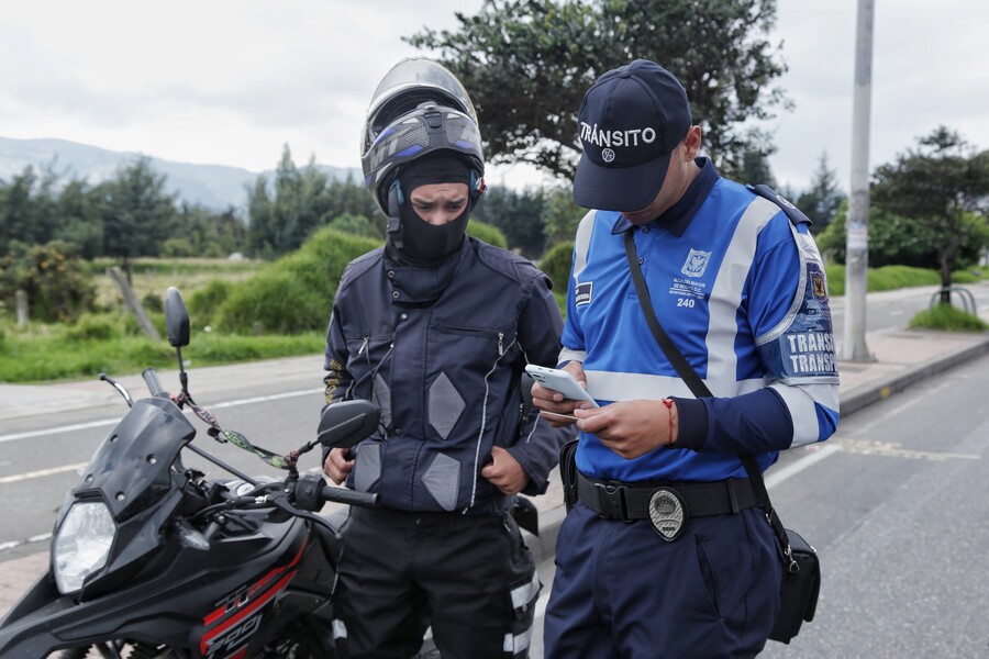 Fracasaron los operativos: Motociclistas tendrán que acatar nuevas normas