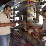 Comerciantes andan asustados: Están cerrando locales por falta de documento Comerciantes andan asustados: Están cerrando locales por falta de documento