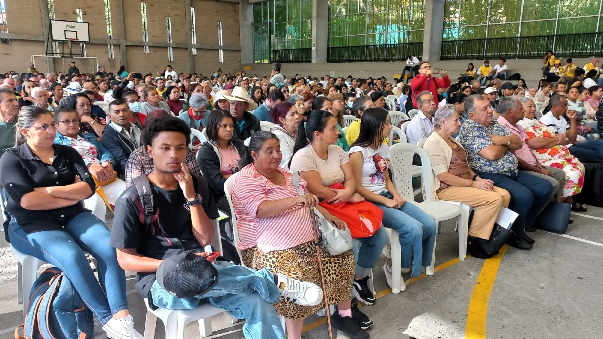 Más de 400 víctimas fueron indemnizadas en Medellín Más de 400 víctimas fueron indemnizadas en Medellín
