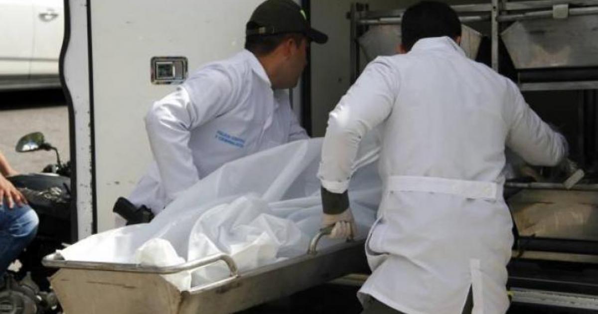 Noticias Antioquia: Un hombre falleció en una acera de Itagüí Noticias Antioquia: Un hombre falleció en una acera de Itagüí