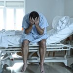 Los oncólogos detectan un «aumento importante» del cáncer colorrectal en menores de 50 años: motivos y síntomas