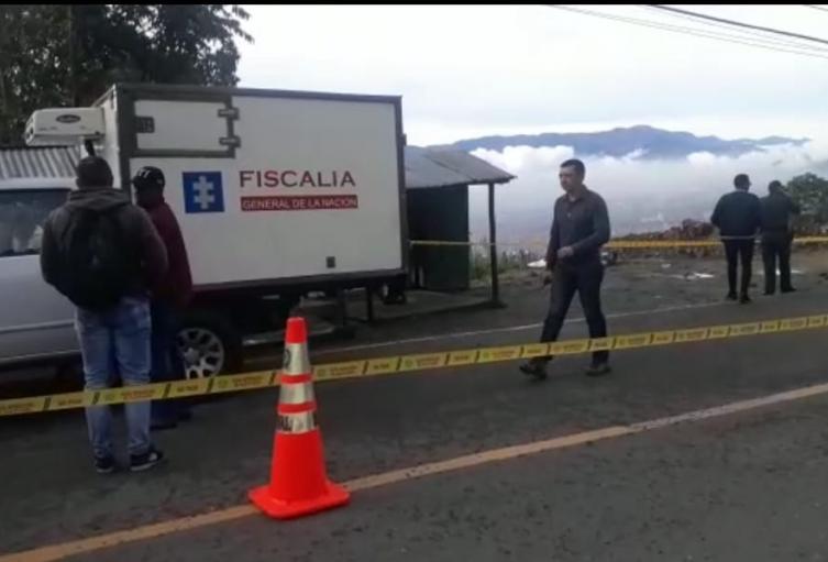 Noticias Medellín: Hallaron un cadáver en un matorral en San Cristóbal Noticias Medellín: Hallaron un cadáver en un matorral en San Cristóbal