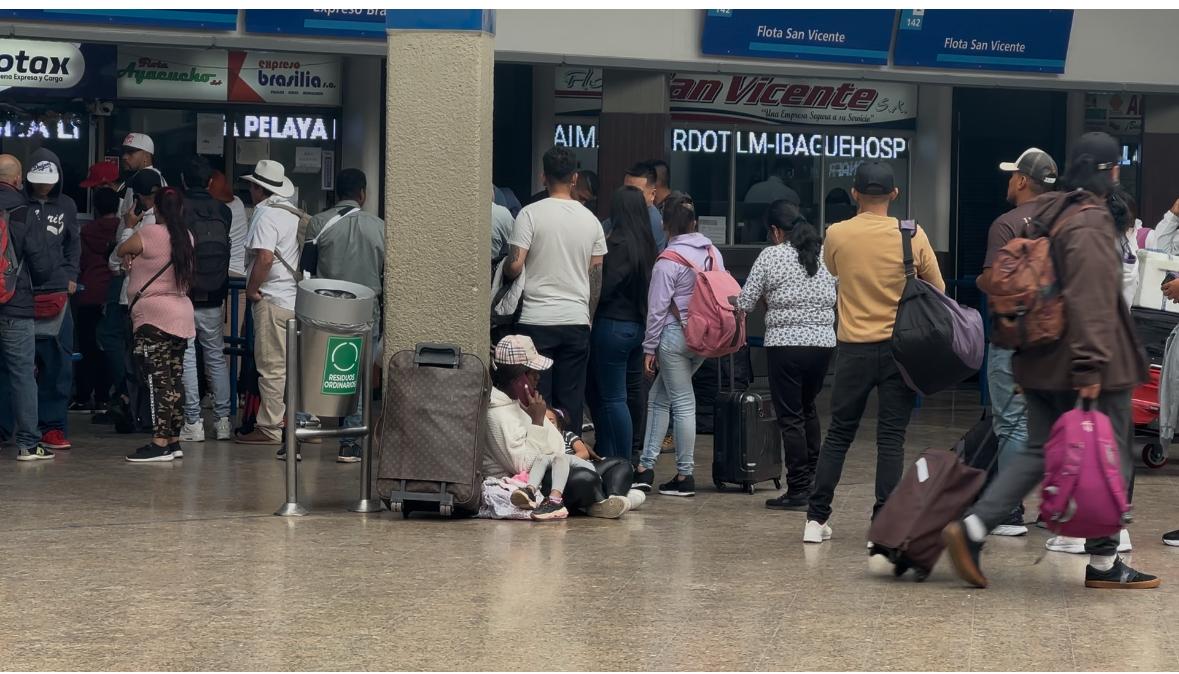 Se complicó el paseo: Jugadita del Terminal Salitre tiene a viajeros bravos