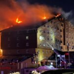 Al menos 66 muertos en un incendio en un hotel de una estación de esquí en Turquía