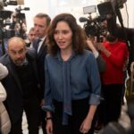 Ayuso critica el «asalto político» a Telefónica: «Están dejando en manos de Sánchez al mayor anunciante en medios»