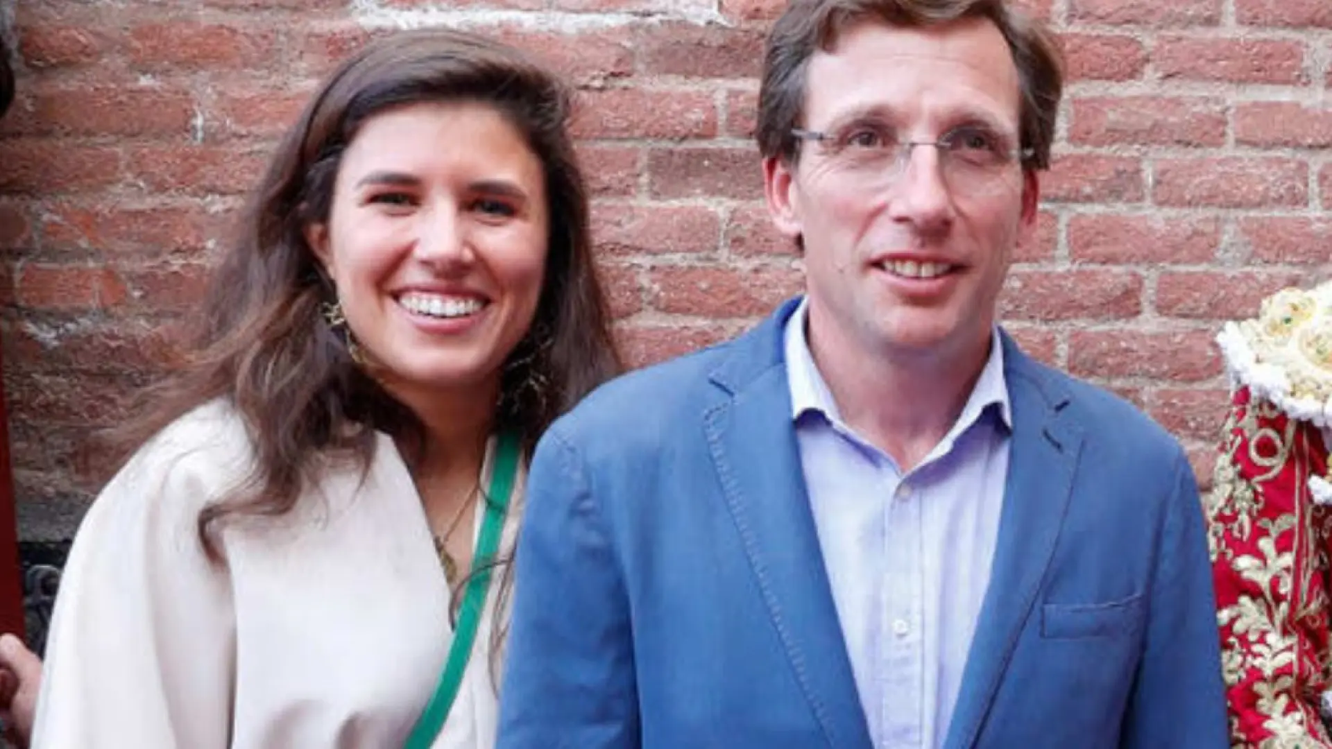 El alcalde de Madrid, Martínez-Almeida, y Teresa Urquijo anuncian que serán padres: «Pronto seremos tres»