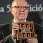 El escritor argentino Jorge Fernández Díaz conquista el 81 premio Nadal con una novela sobre su padre, ‘El secreto de Marcial’