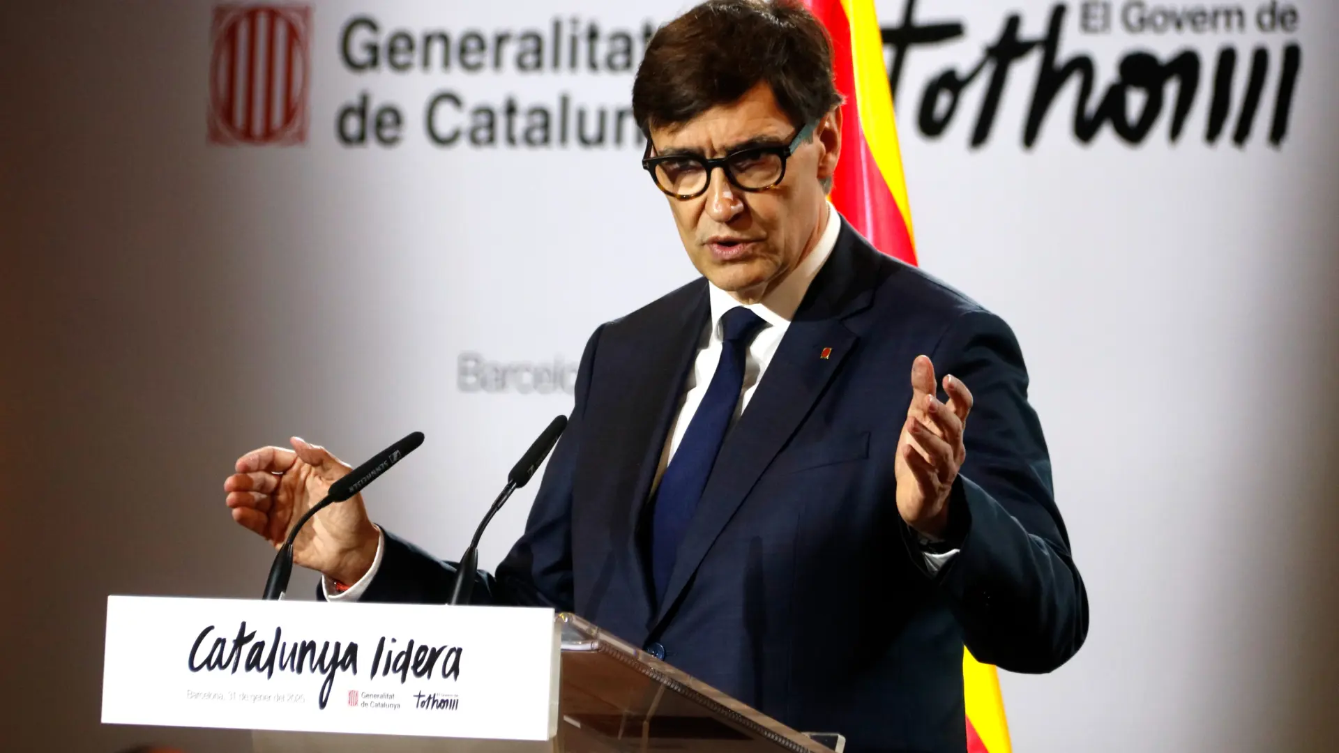 Illa anuncia una inversión de 18.500 millones de euros en cinco años para que Cataluña recupere el liderazgo económico en España