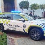 Muere un hombre que cayó desde la tercera planta de un colegio de Marbella al que había entrado a robar