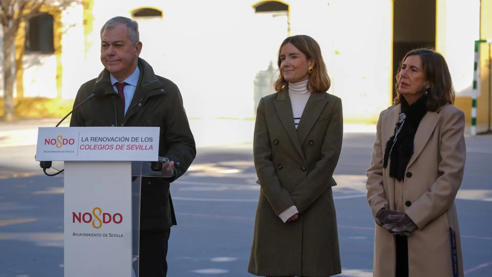 Sanz invertirá casi 19 millones de euros en mejorar y arreglar los colegios de Sevilla en 2025 Sanz invertirá casi 19 millones de euros en mejorar y arreglar los colegios de Sevilla en 2025