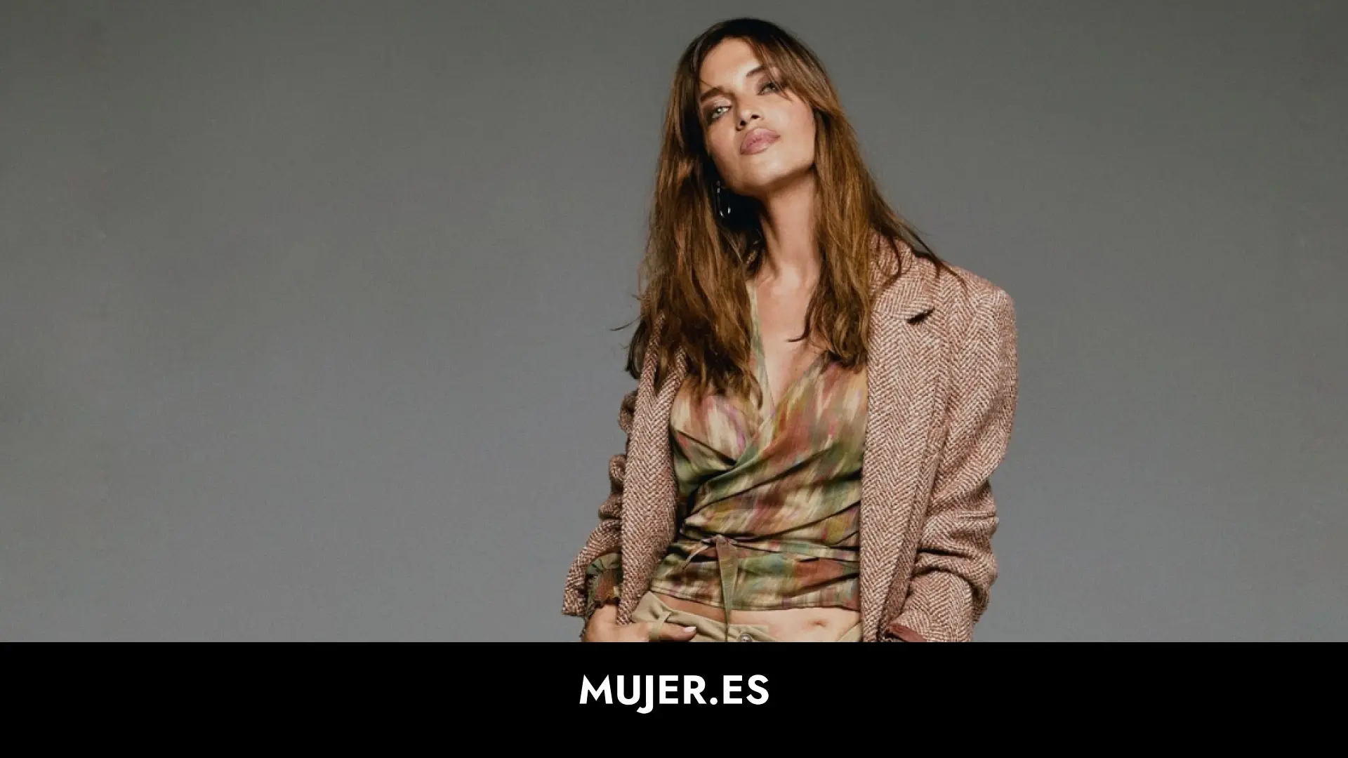 Sara Carbonero tiene el conjunto de punto más cómodo y original para volver a la oficina Sara Carbonero tiene el conjunto de punto más cómodo y original para volver a la oficina
