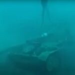 Tirar tanques de guerra al mar: ¿por qué hacen esto?
