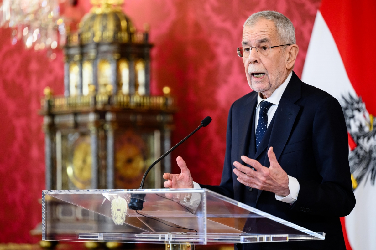 El presidente federal de Austria encarga al ultraderechista Kickl la formación de gobierno