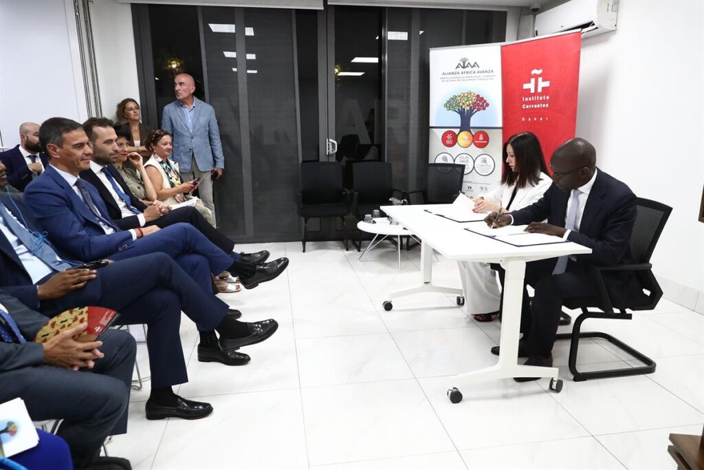 Senegal impulsa el «bono de la diáspora» para que su colonia en España compre deuda del país