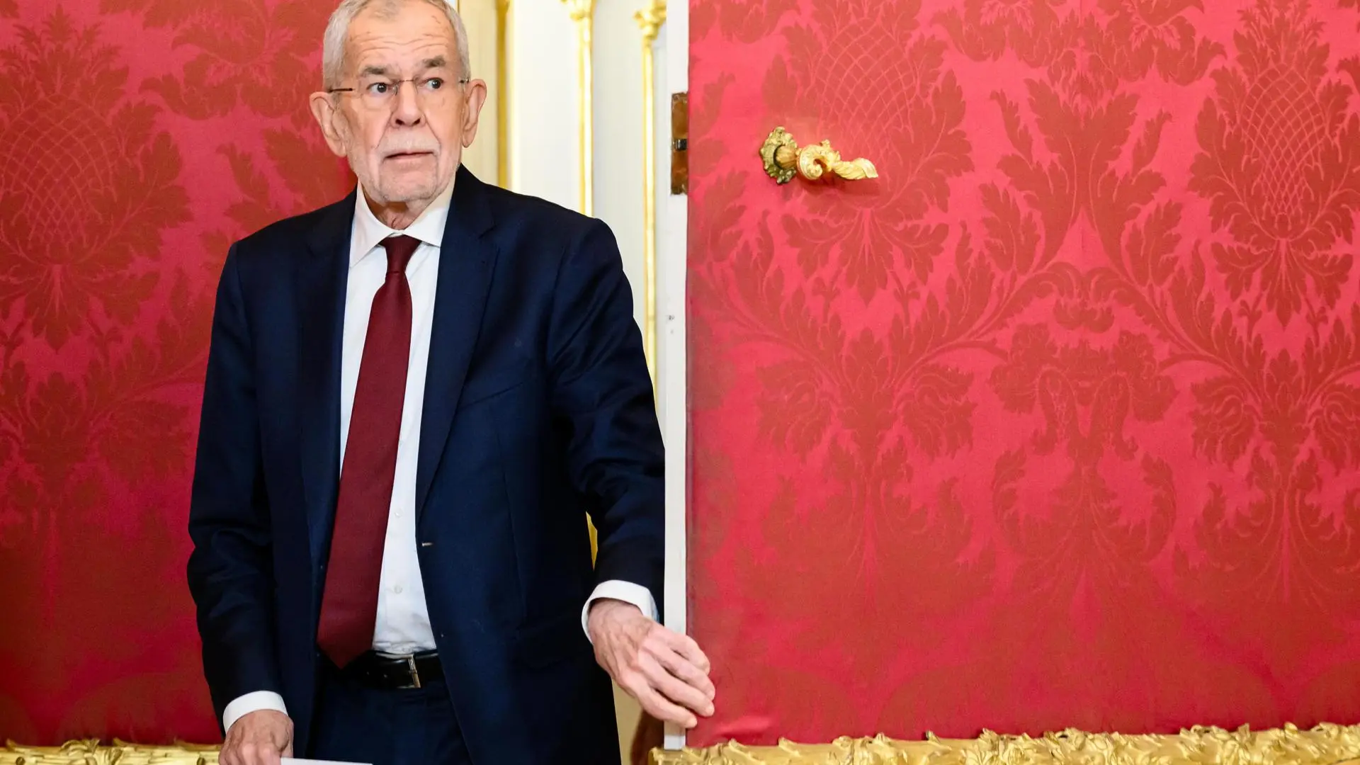 el país se encamina hacia su primer gobierno encabezado por un ultraderechista