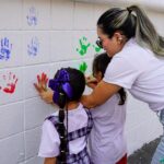Noticias Medellín: Estudiantes del INEM intervinieron mural en El Poblado
