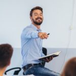 Plataforma «Maestro» lanza OFERTAS DE TRABAJO para PROFESORES