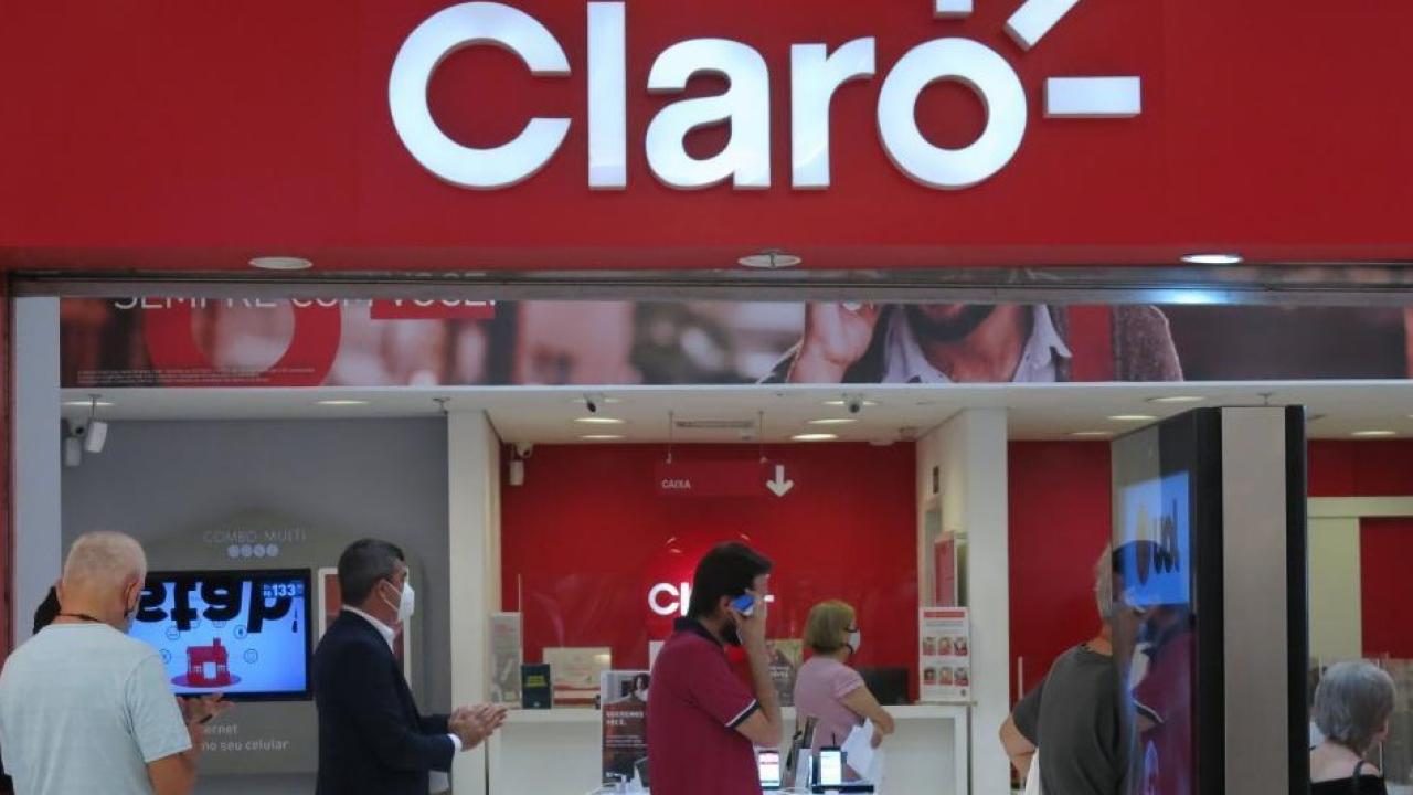 Usuarios de Claro amanecieron sin datos: Ciudadanos andan desconectados