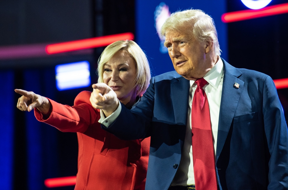 Donald Trump pone al cargo de la nueva Oficina para la Fe a una popular telepredicadora