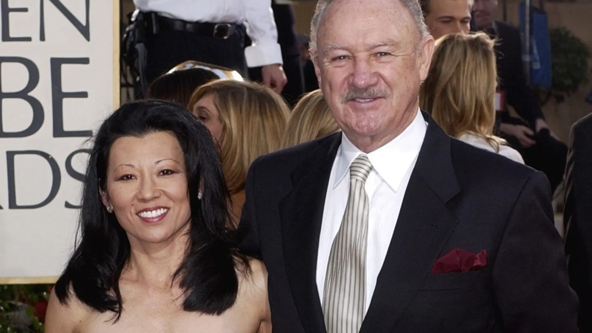 Encuentran «pastillas esparcidas» junto al cuerpo de Betsy Arakawa, mujer de Gene Hackman