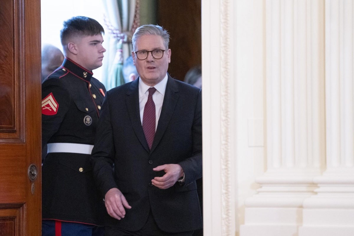 Europa, a la desesperada: Starmer intenta otra cumbre para impedir el acuerdo sobre Ucrania