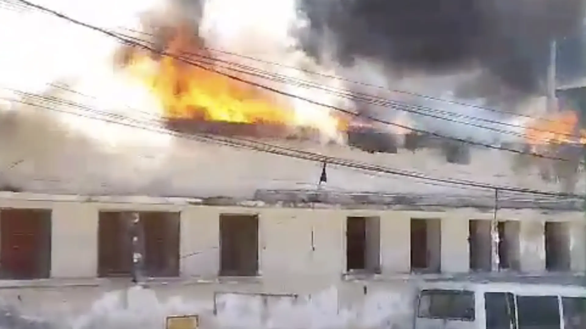 Las bandas armadas en Haití incendian el principal hospital de Puerto Príncipe