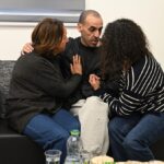 Malnutridos, como «supervivientes del Holocausto»: los familiares de los israelíes liberados por Hamás estallan
