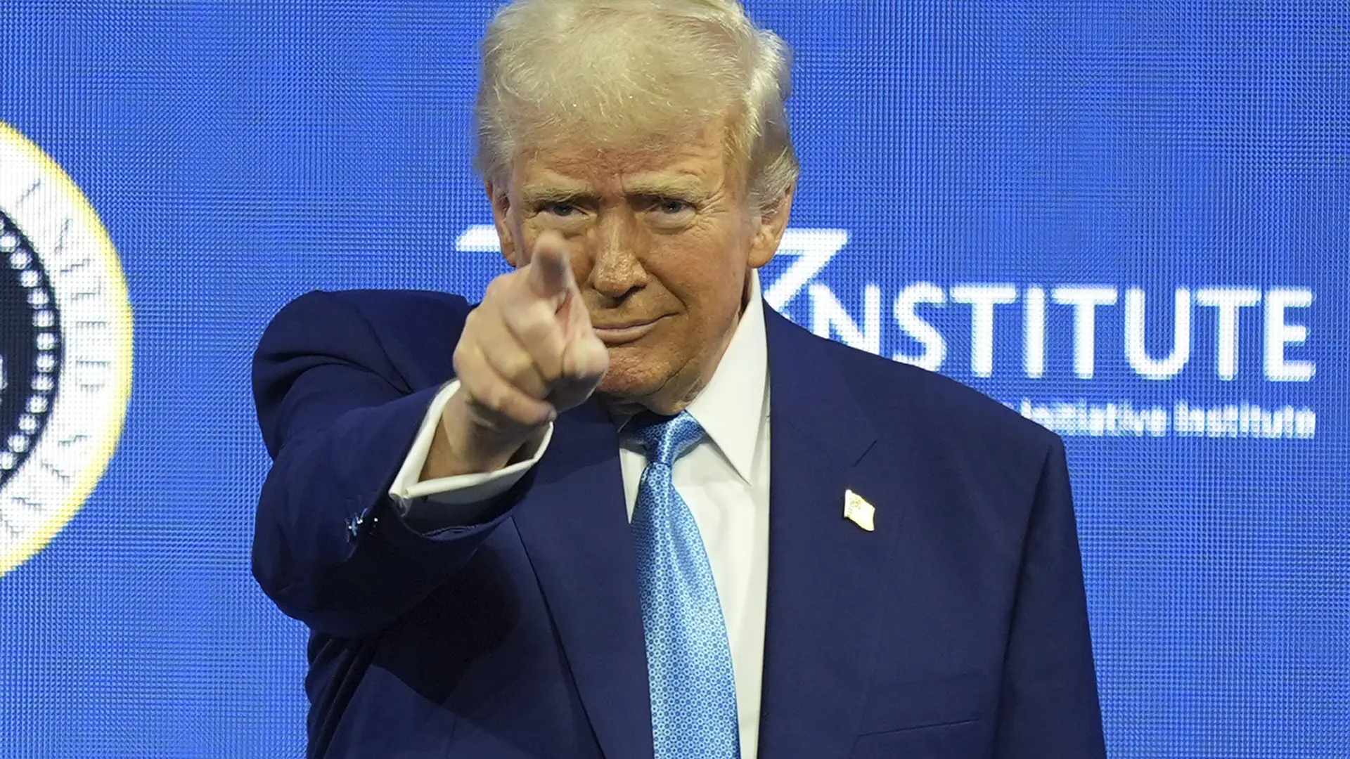 «Preguntar al presidente es un privilegio, no un derecho