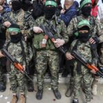 Sexto intercambio por el alto el fuego en Gaza: Hamás entrega otros tres rehenes israelíes