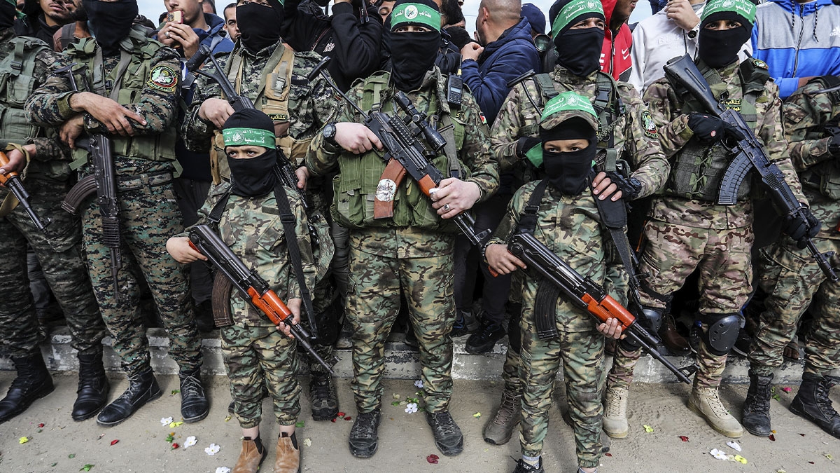 Sexto intercambio por el alto el fuego en Gaza: Hamás entrega otros tres rehenes israelíes
