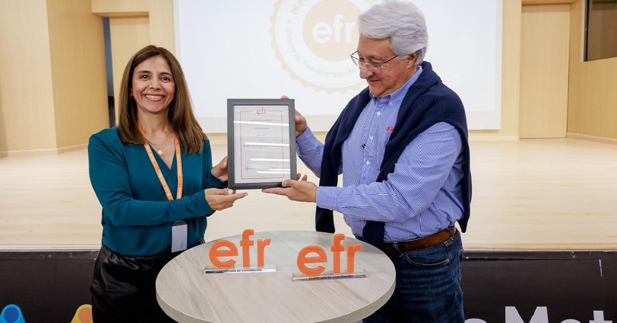Noticias Medellín: El Metro fue certificado como Familiarmente Responsable