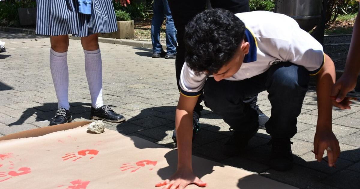 Noticias Medellín: 150 menores formados contra el reclutamiento forzado