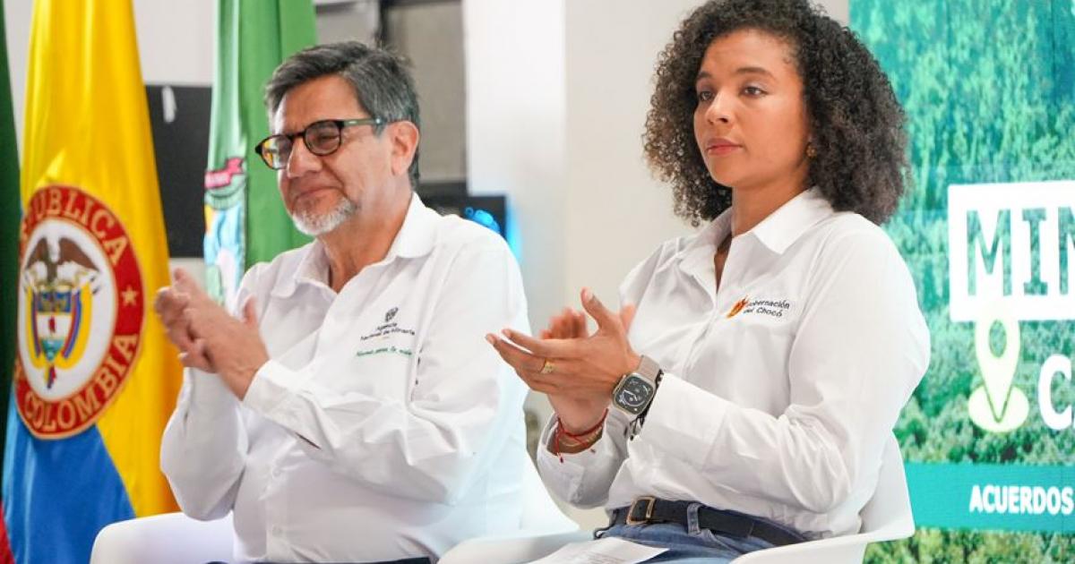 Noticias de EL Chocó: Importante acuerdo minero en el Carmen de Atrato