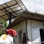 Así es como se les enseña a los pescadores de Bahía Málaga a aprovechar la energía solar que les llegó Así es como se les enseña a los pescadores de Bahía Málaga a aprovechar la energía solar que les llegó