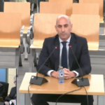 La Fiscalía presenta recurso contra la sentencia a Luis Rubiales por el beso a Jenni Hermoso: pide repetir el juicio