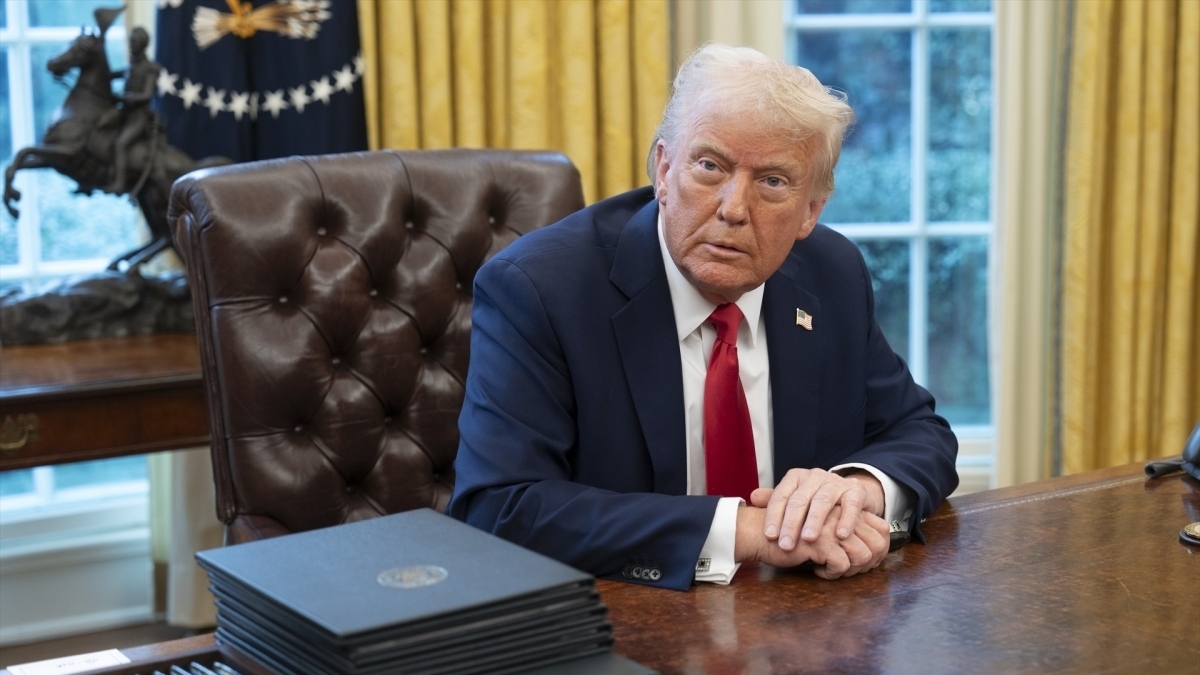 Trump podría suspender los aranceles a Canadá poco después de anunciarlos